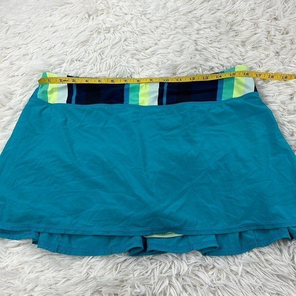 Lululemon Run: Pace Setter Skirt *4-way Stretch Surge / Assorted Stripe - Picture 3 of 9